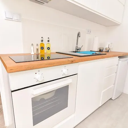 Apartment Rent Like Jagiellonska 4 *
